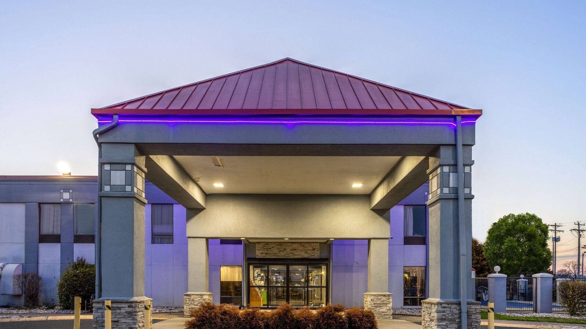 La Vergne Hotel | Baymont by Wyndham La Vergne