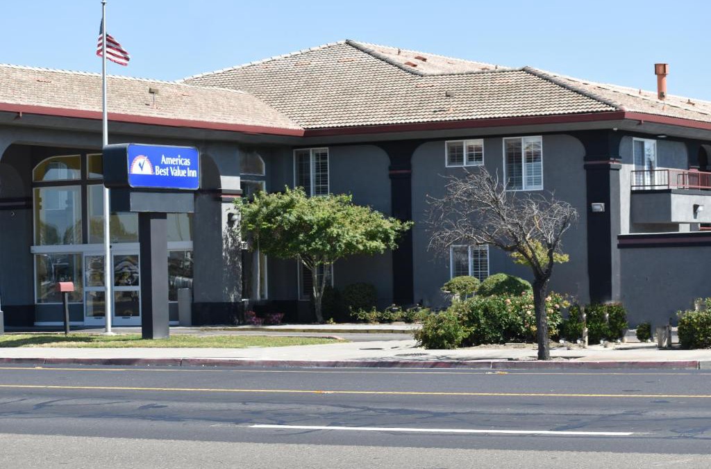 Manteca Hotel | Baymont by Wyndham Manteca