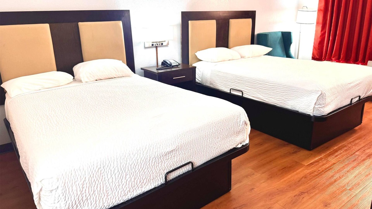Metter Hotel | Baymont By Wyndham Metter