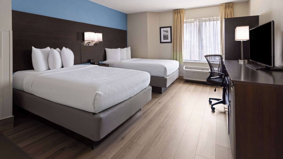 Yorkshire Hotel | Baymont by Wyndham Newark at University of Delaware