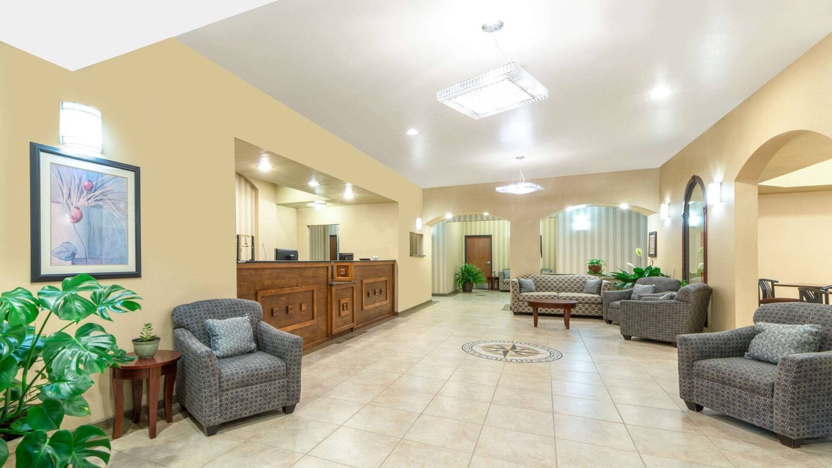 Perryton Hotel | Baymont by Wyndham Perryton