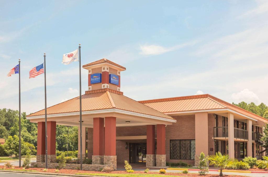 Gold Rock Hotel | Baymont by Wyndham Rocky Mount I-95