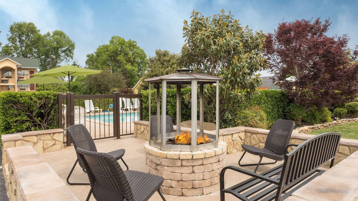 Sevierville Hotel | Baymont by Wyndham Sevierville Pigeon Forge