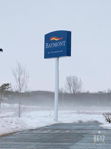 Baldwin Hotel | Baymont Inn Baldwin