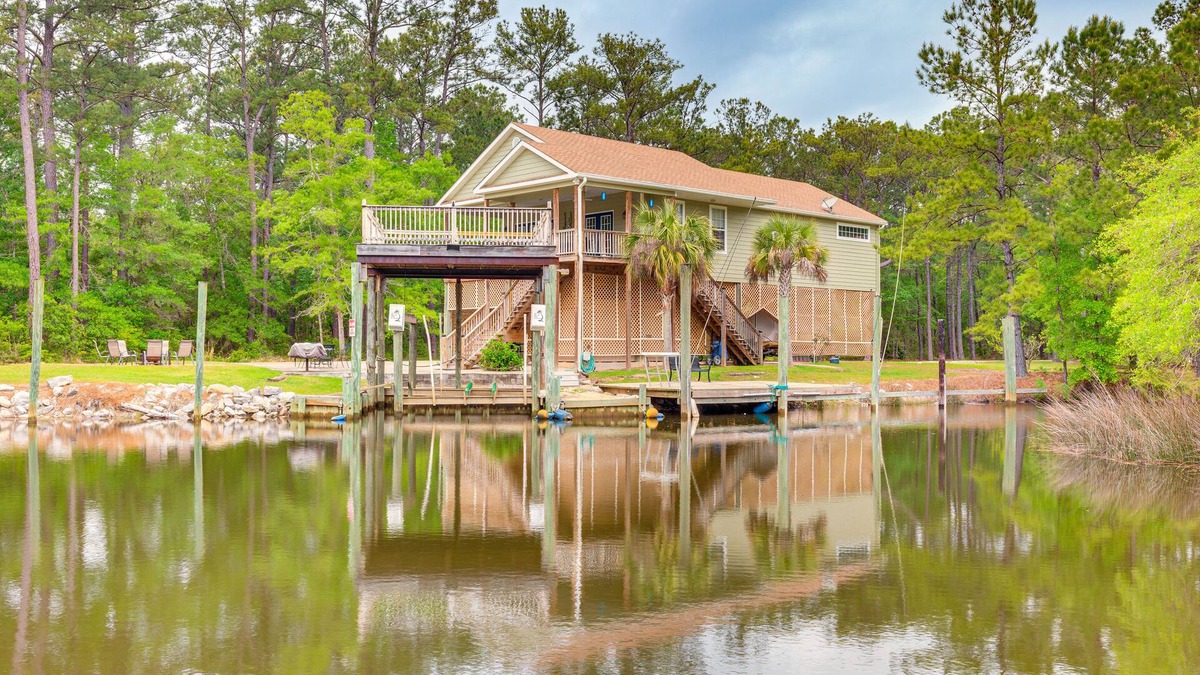 Bayou La Batre House | Bayou La Batre Stilted House on Snake Bayou!