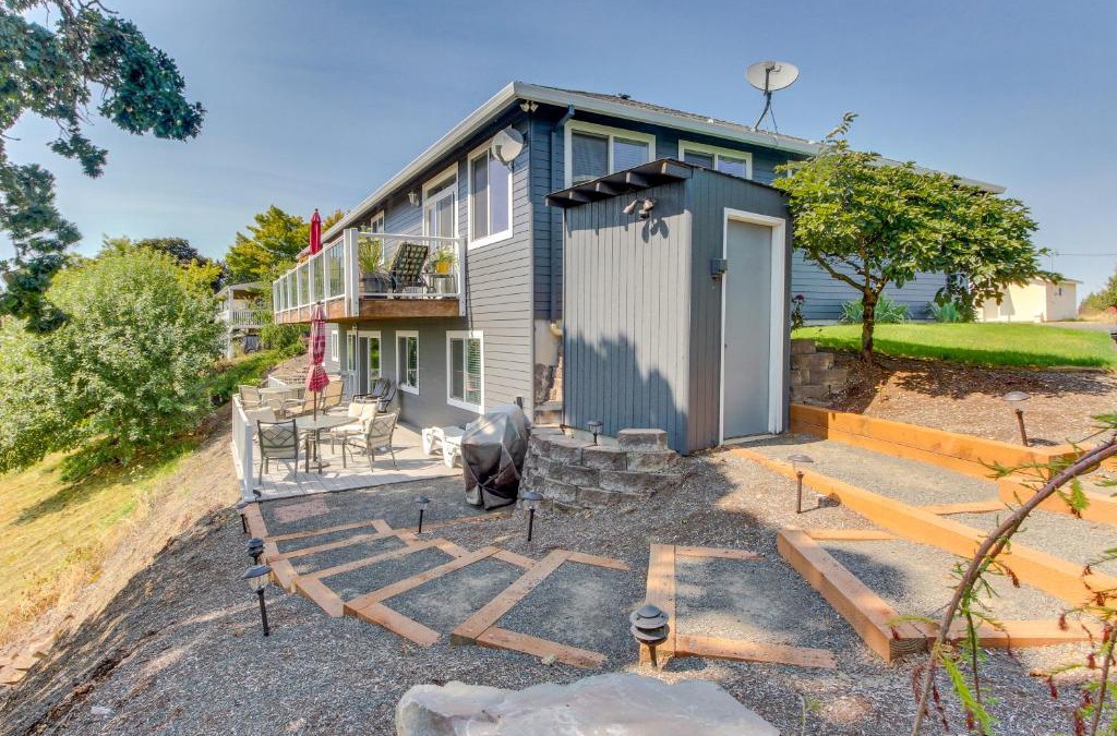 McMinnville Apartment | Bayou on the 9