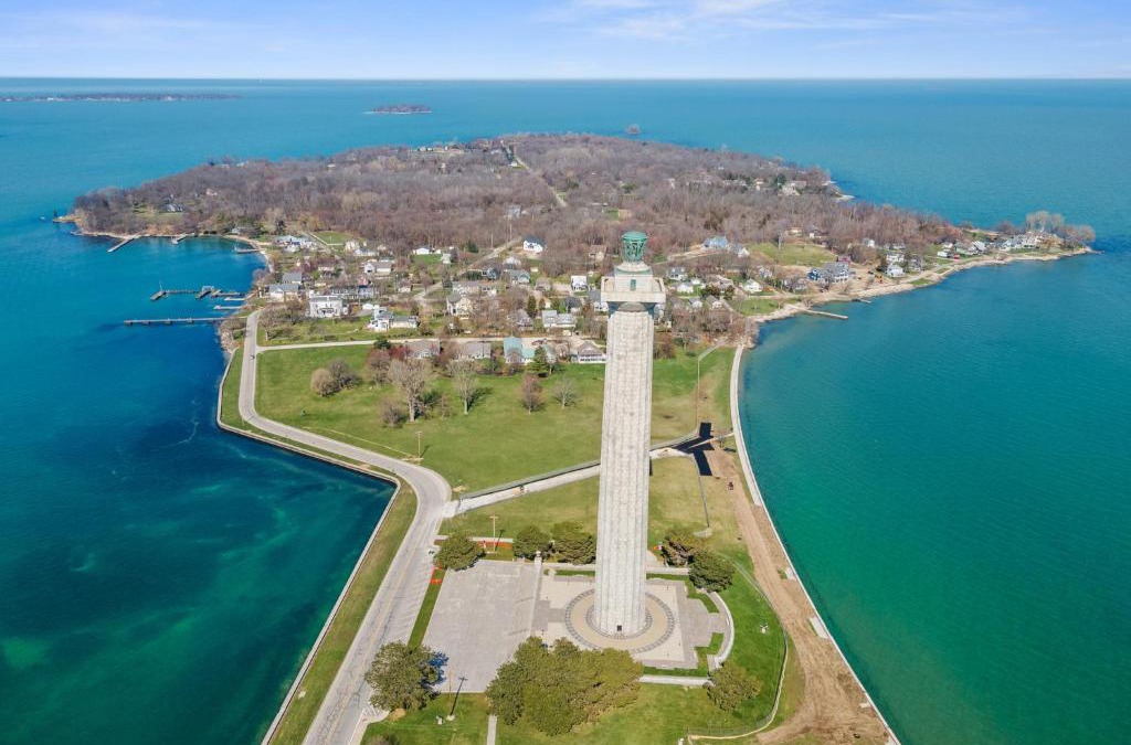 Put-in-Bay Hotel | BayShore #338