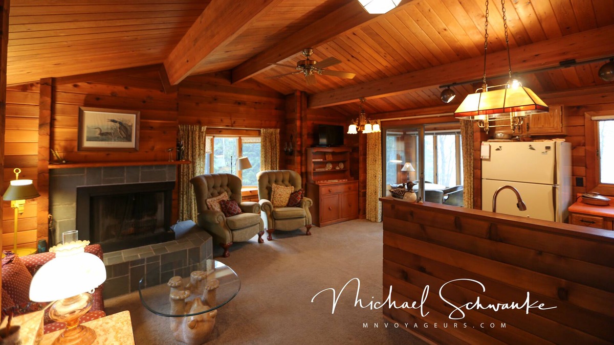 Crane Lake Cabin | Bayside Cedar Cabin & Bunkhouse