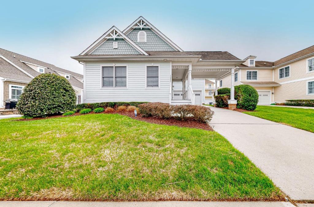 The Commons House | Bayside Resort - 36453 Wild Rose Cir