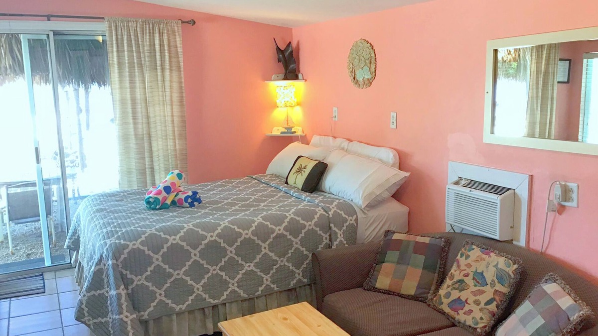 Key Largo Cottage | Bayside view Cottage , Free kayaks and sailboat
