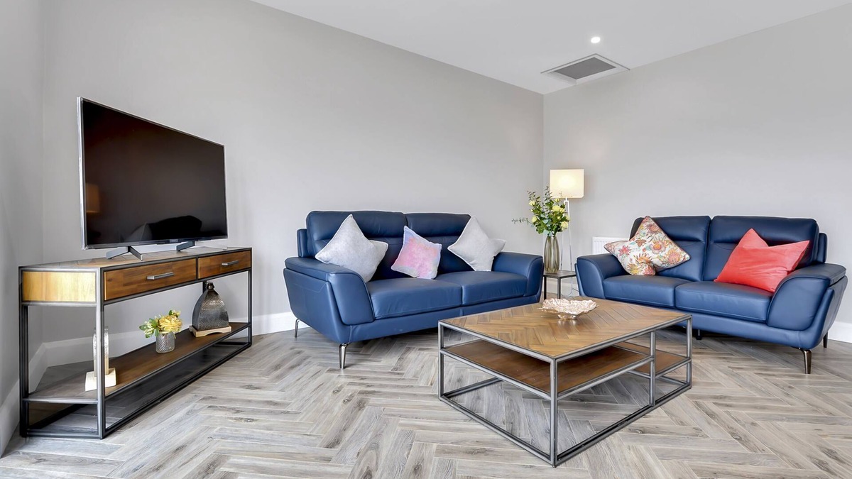 Downings Apartment | Bayview Downings- Luxury 3 Bedroom First Floor Apt