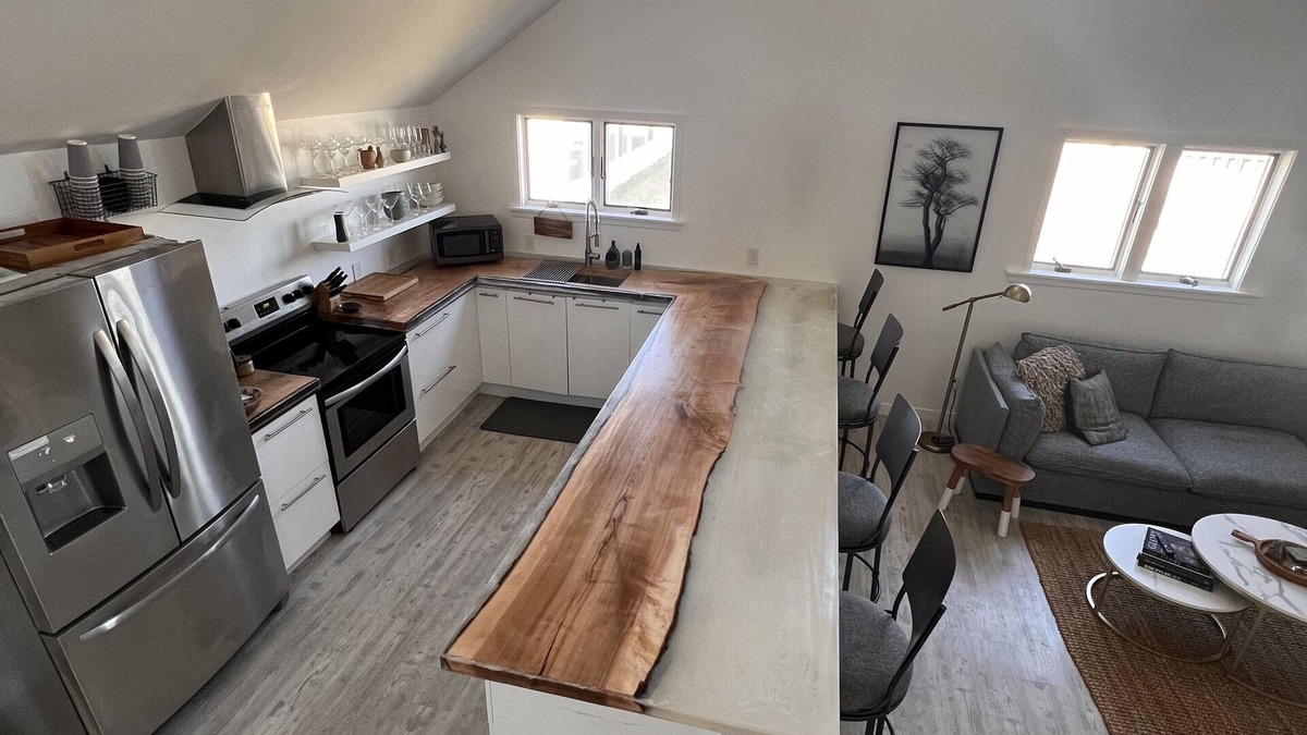 Bay City House | Bayview Hideaway! Newly remodeled beach house!