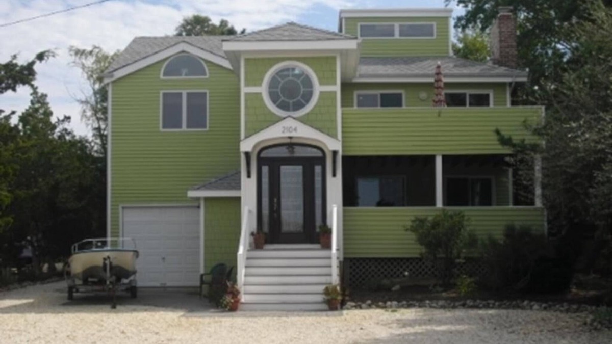 Barnegat Light House | Bayviews & Magnificent Sunsets