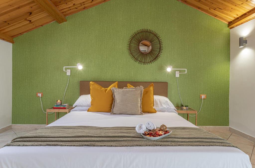 Tuscolano Villa | BBHOME Domus aquae inside of appia antica park