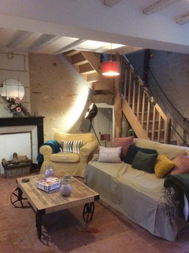 Saint-Hippolyte House | Bblodges Loches Beauval