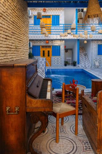 Tozeur House | BDar Stay Maison d'hôtes avec piscine et rooftop à Tozeur, à 10 min de la Médina