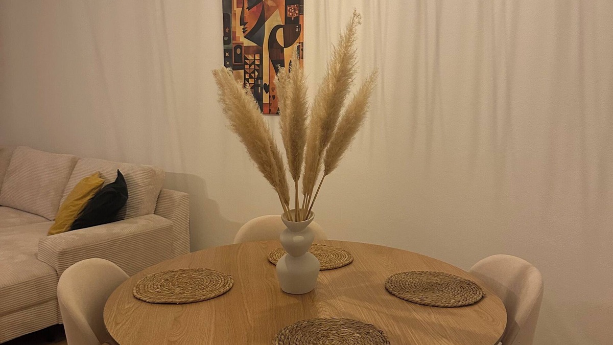 Rhein-Erft-Kreis District Apartment | Be like Home!