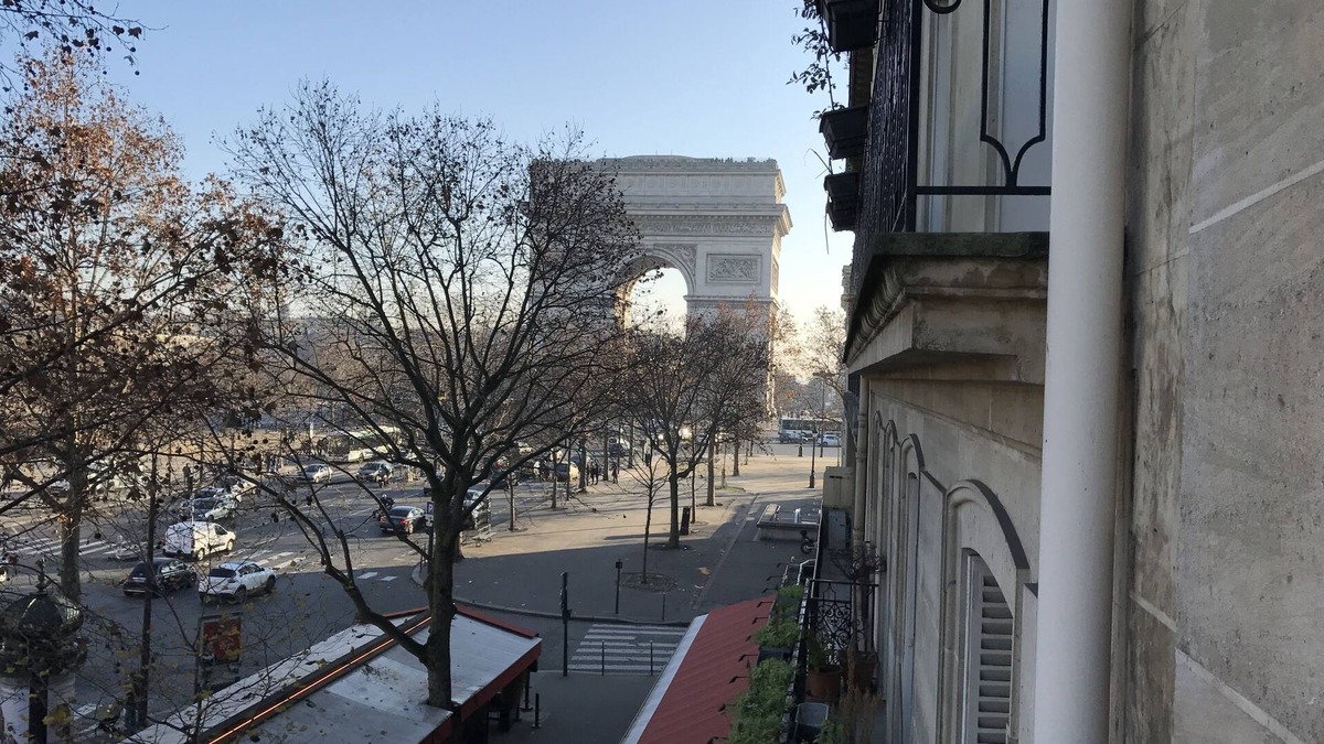 Ternes Apartment | Be Next to The Champs Elysee!