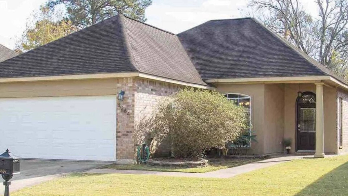 Baton Rouge House | Be Our Guest in the heart of BR