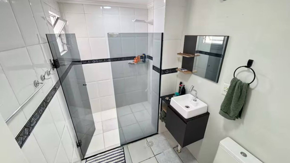 Barra Sul Apartment | Beachfront apartment with swimming pool in the center of Balneário Camboriú