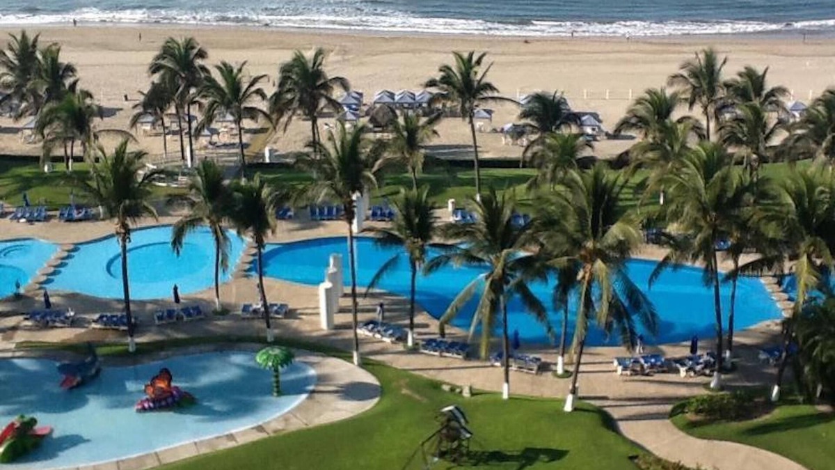 Playa Diamante Apartment | Beach Apartment Mayan Torre I