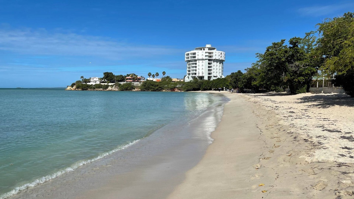 Montalva Apartment | Beach Apartment next to 4 beaches - (walking distance) - Playa Santa