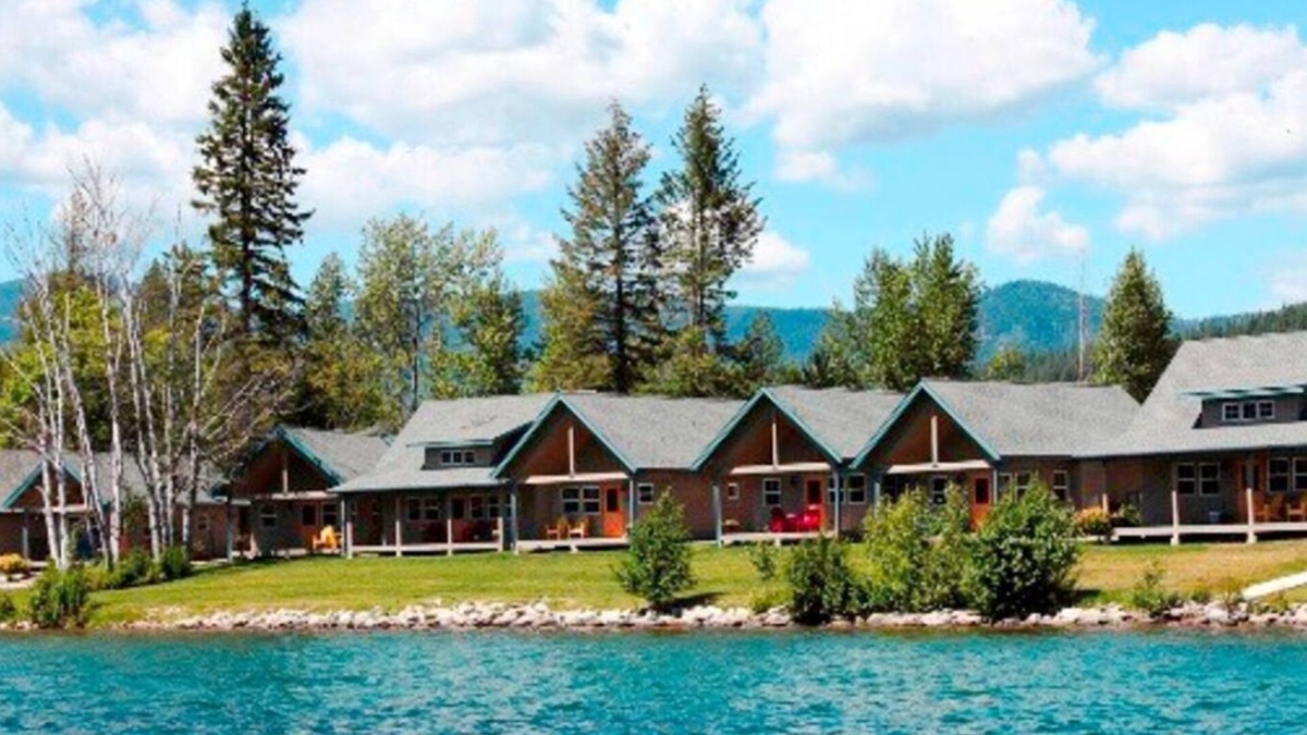 Dover Bay House | Beach Attitude - Lakefront 2 Bedroom Beach