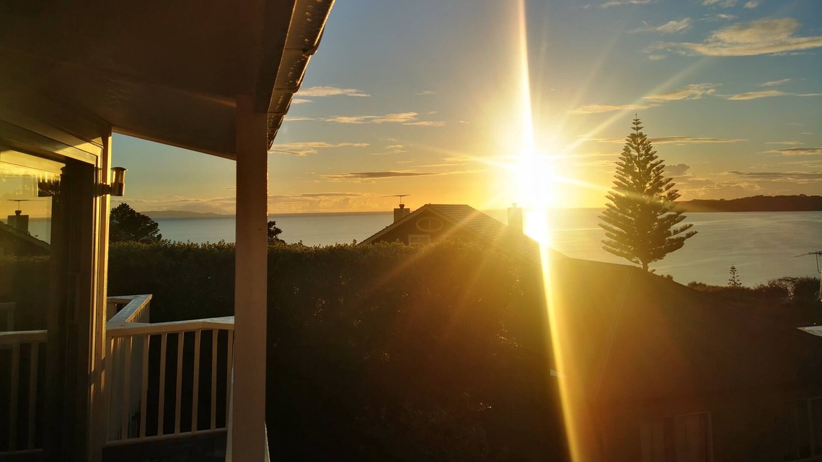 Stanmore Bay House | Beach Bach for all the Family