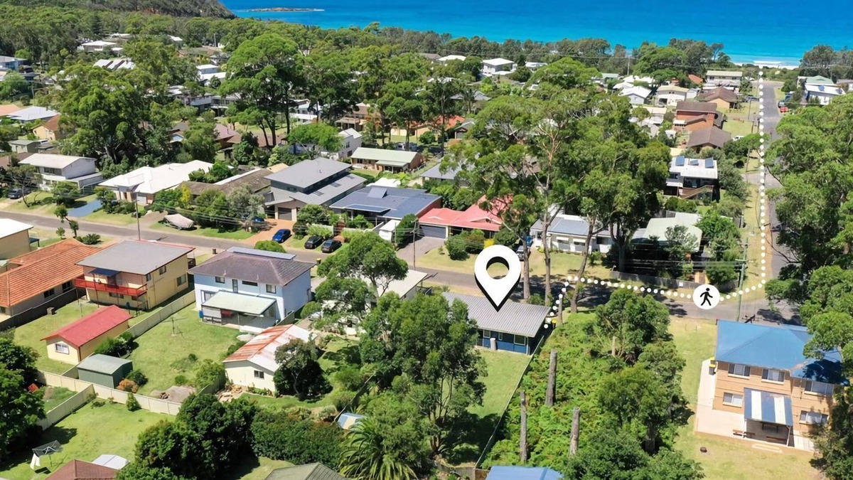 Narrawallee House | Beach Bangalow in Narrawallee