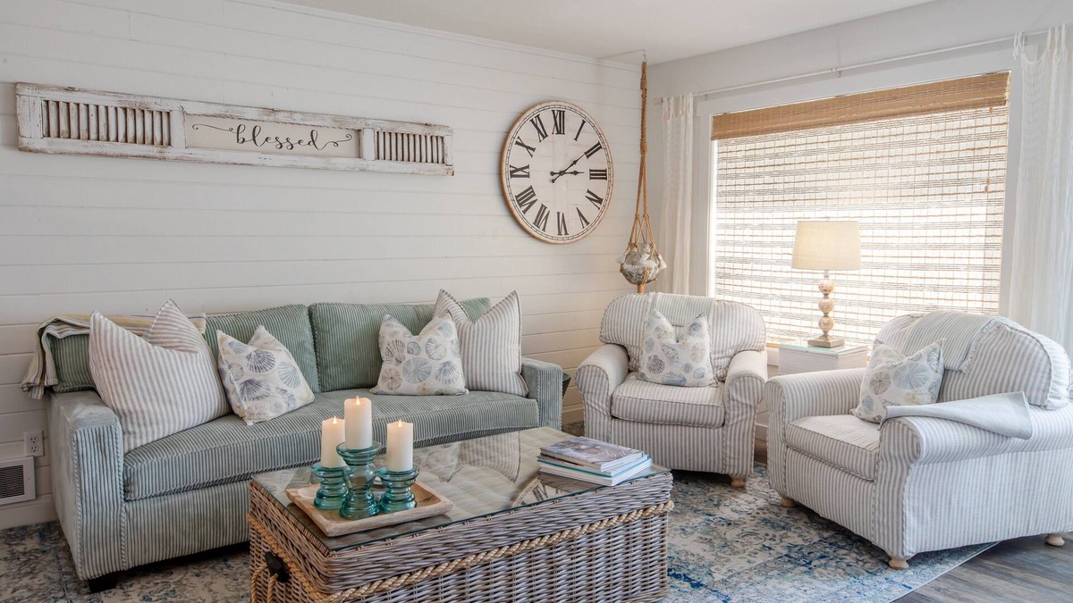 Downtown Cannon Beach House | Beach Blessing Summar