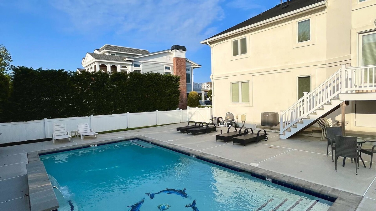 Avalon House | Beach Block Upscale Home with Private Pool - Sleeps 14