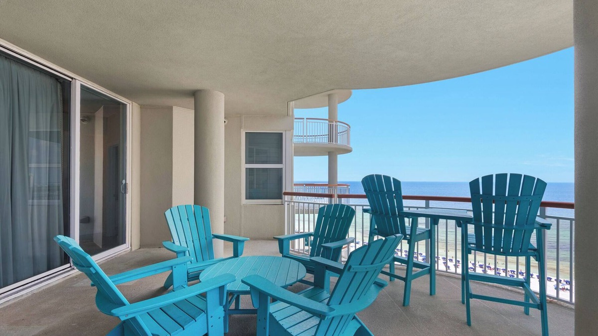 Navarre Beach Condo | Beach Colony 13E- 2BD/2BA Gulf front Condo Navarre Beach!