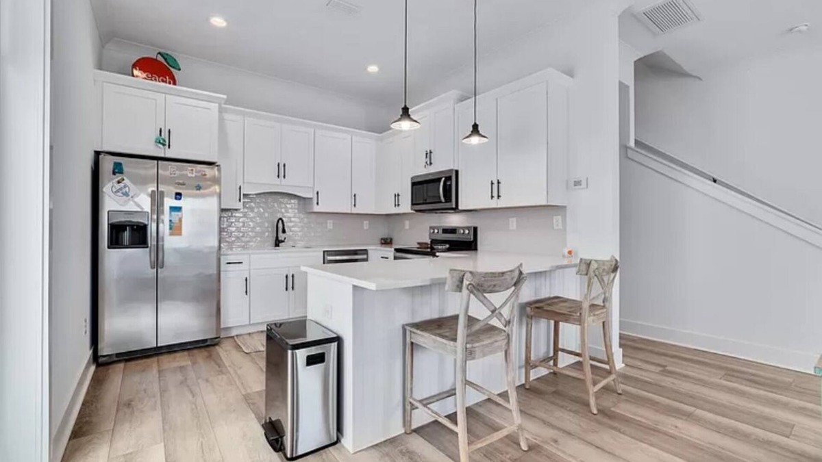 Orange Beach House | Beach Cottage- Dog-Friendly - Steps to Beach - Orange Beach