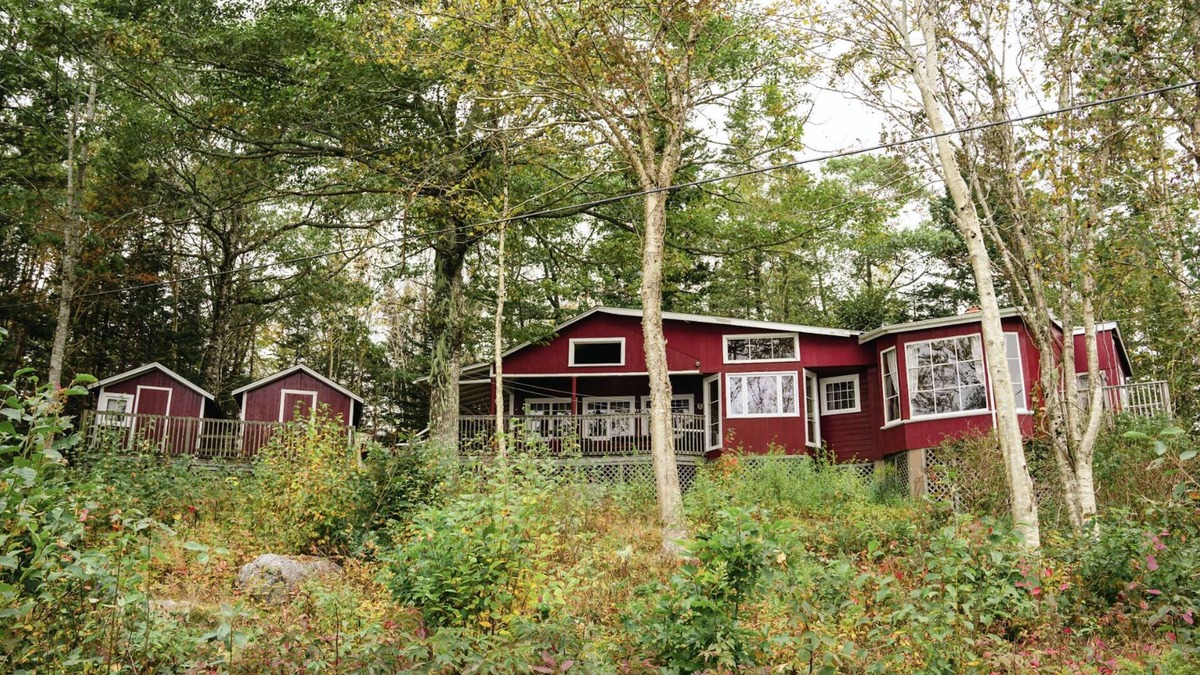 Hubbards Cabin | Beach Cottage - Oak Hollow - Hubbards Beach