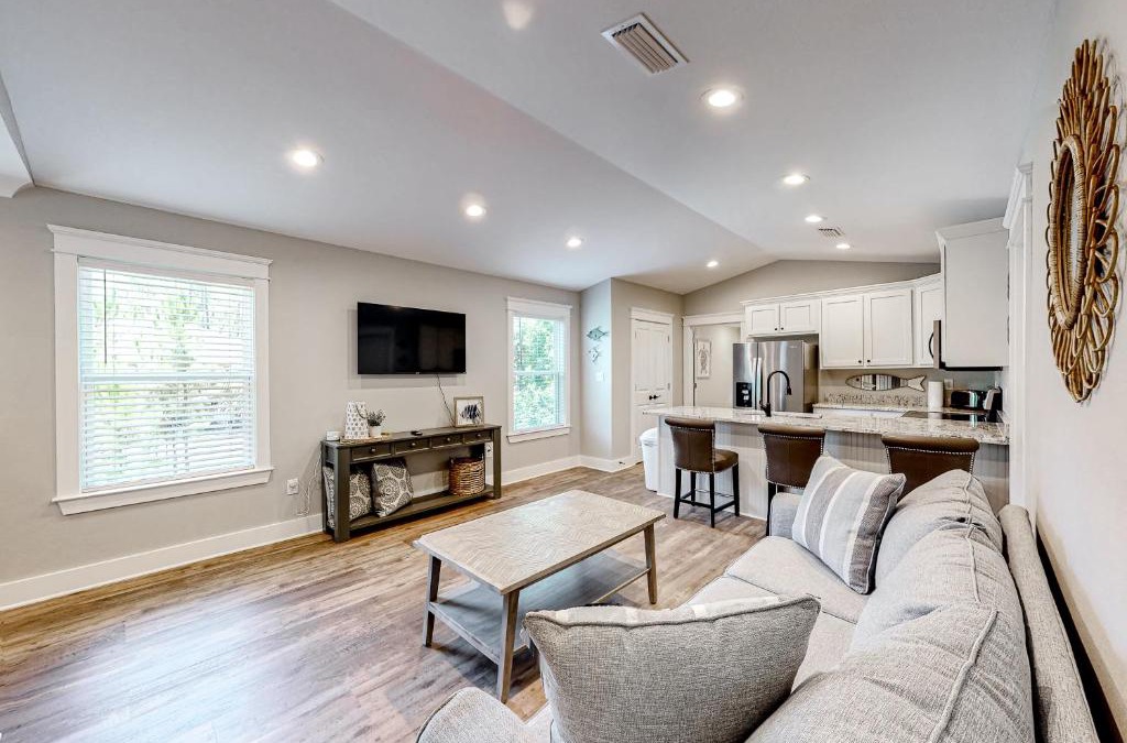 Dauphin Island Apartment | Beach Cottage West