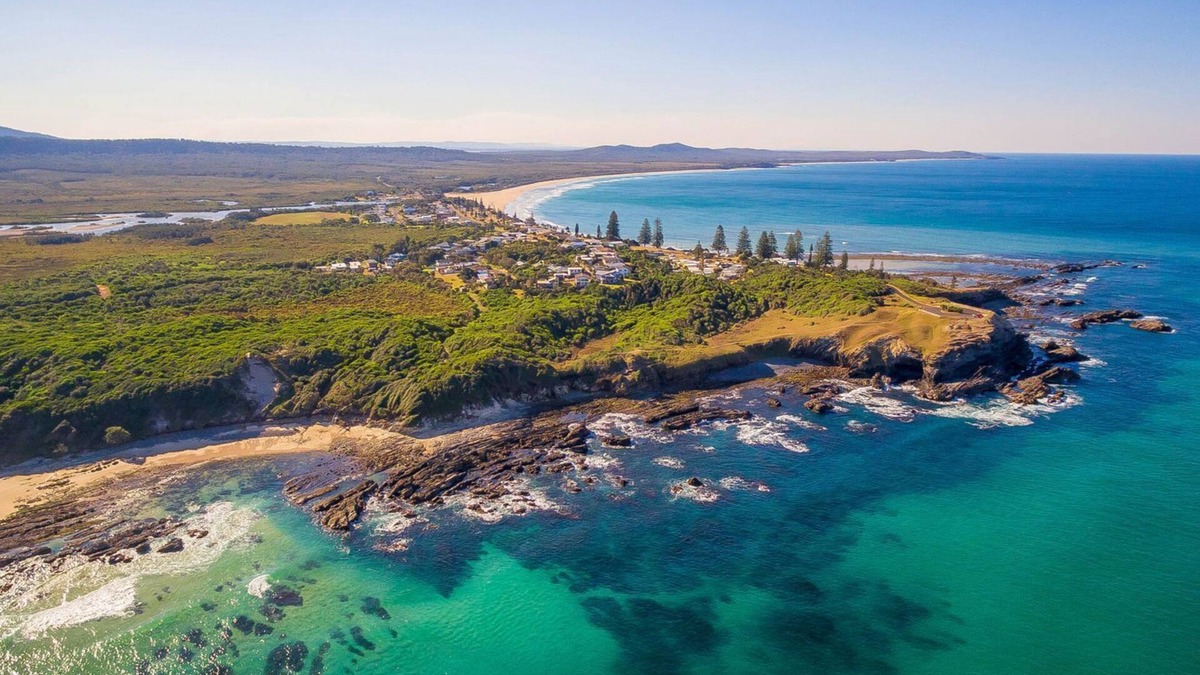Brooms Head Apartment | Beach Dayz - Unit 4 Merduka Sands, Brooms Head