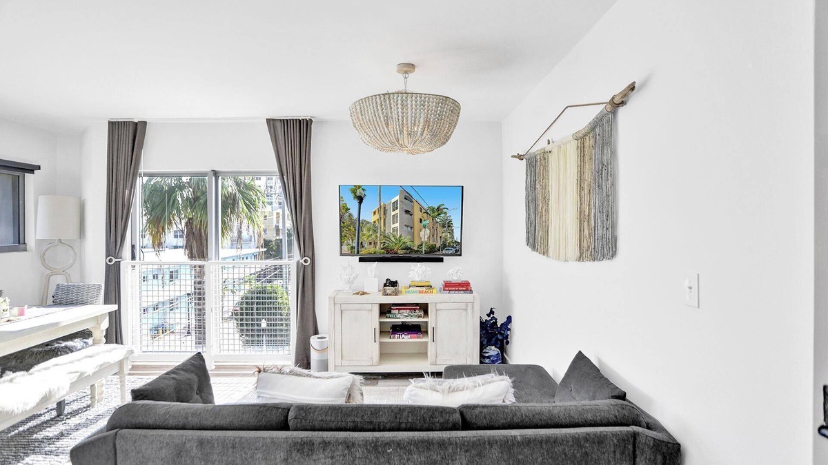 South Pointe Apartment | Beach Escape with Ocean Views and Private Parking!