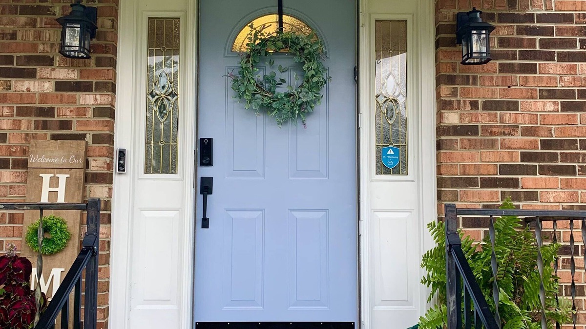 Norfolk - Virginia Beach House | Beach Family Time Enjoy The Backyard Pool And Sunroom