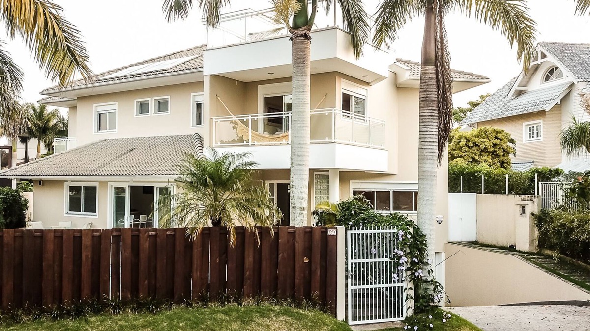 Jurere Internacional House | BEACH FRONT JURERE INTERNACIONAL