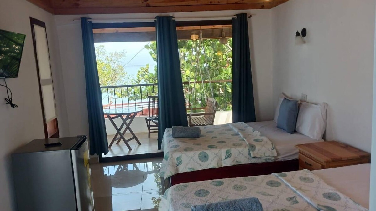 Punta Rucia Apartment | Beach Front 1-bedroom apartment with WiFi, AC in fantastic Punta Rucia