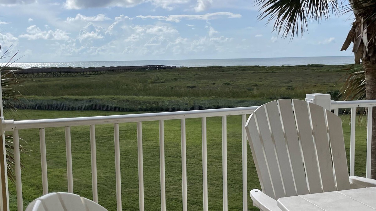 Red Fish Cove Condo | Beach Front and steps away from Pointe West Community amenities!