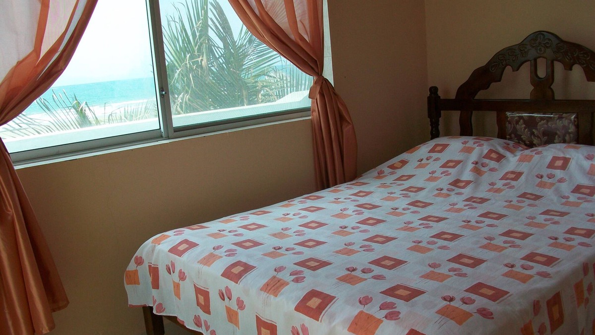 Crucita House | Beach Front Bed N Breakfast In Crucita Room #3