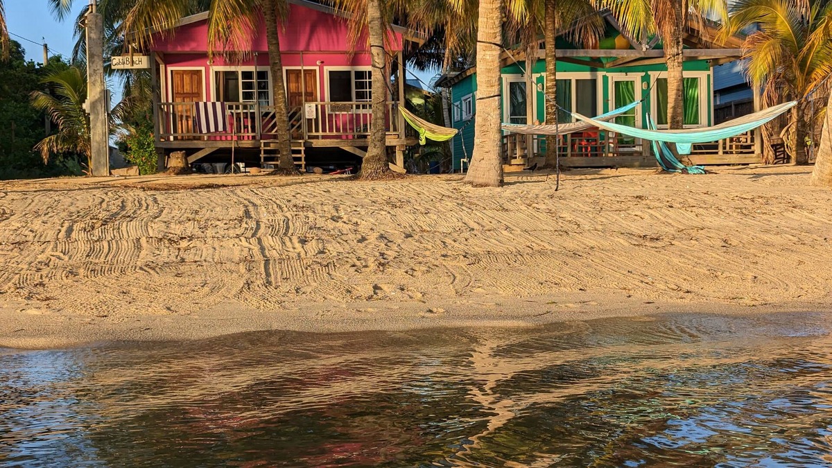 Hopkins Cabin | Beach Front! Cobia Beach Guest House "Hot Pink Family Cabin"