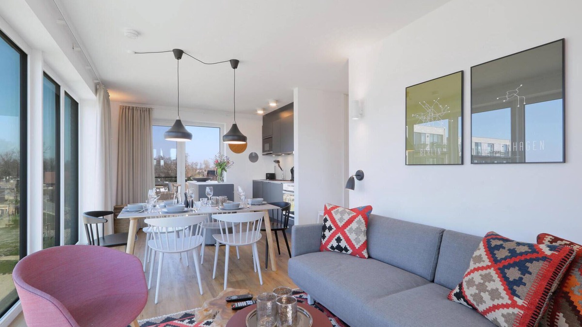 Lembruch Apartment | Beach front apartment