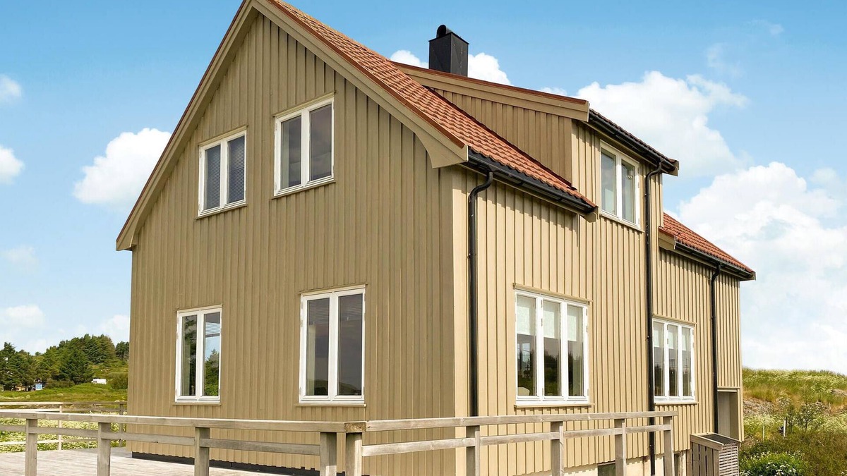Smøla House | Beach front home in Smøla with kitchen