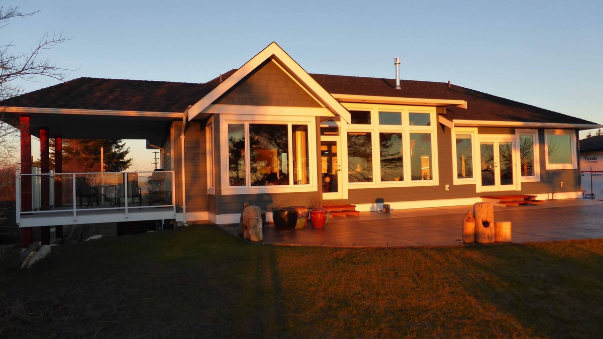 Comox House | Beach Front Paradise! Views out every window.