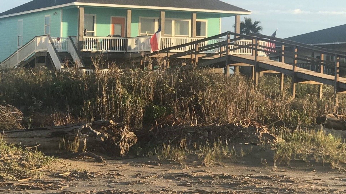 Surfside Beach House | *Beach Front* Ramp & Private Walkover with 5 Bdrms *ADA wide doors*