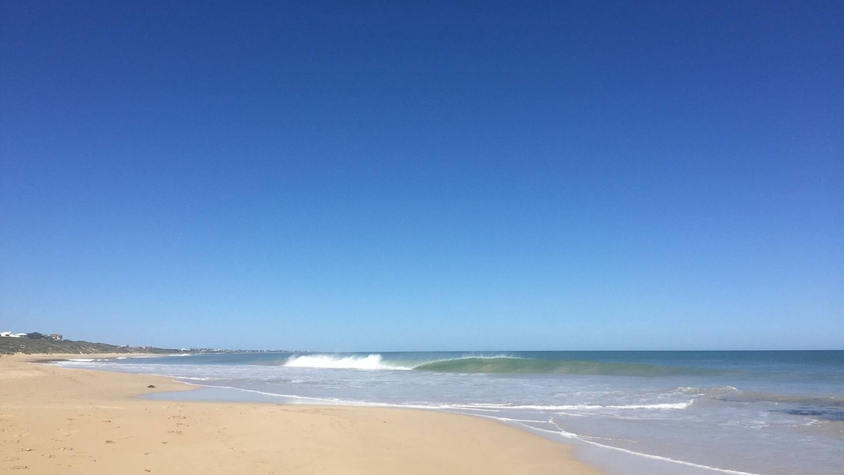 Halls Head Apartment | Beach Front The Wedge - Adults Only