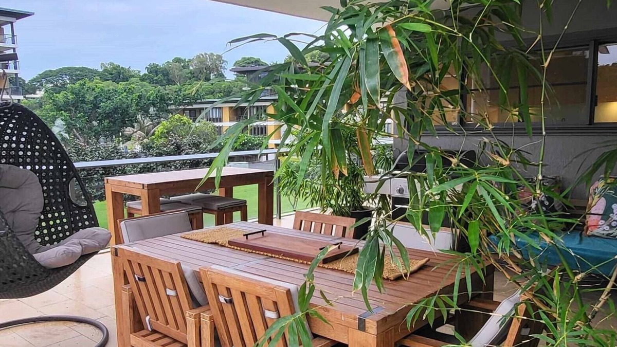 Warf Precinct Apartment | Beach front, with huge outdoor living area and views. Everything you need!