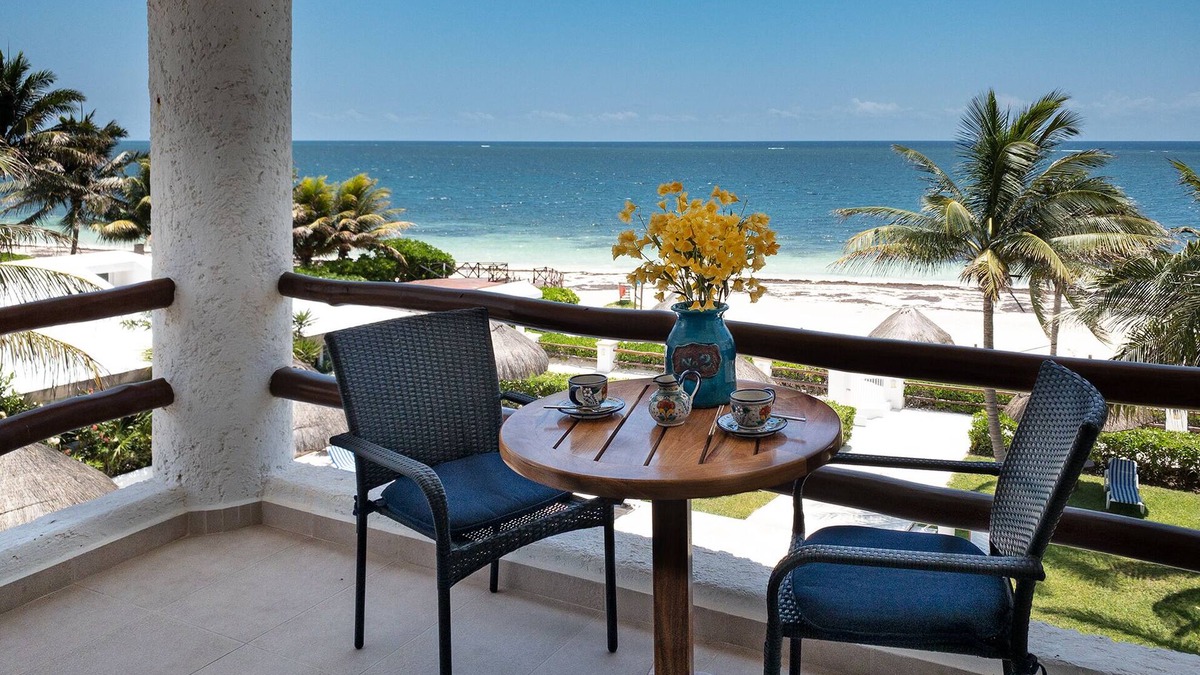 Puerto Morelos Apartment | Beach front with an amazing view